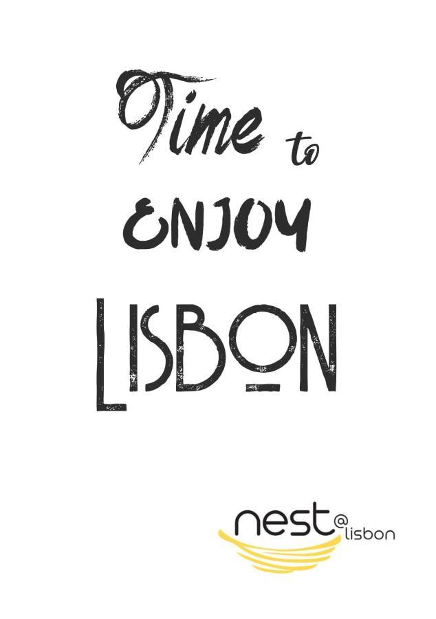 Stroll To Coffee Shops Near A Renovated Hillside Apartment In Graca Lissabon Buitenkant foto