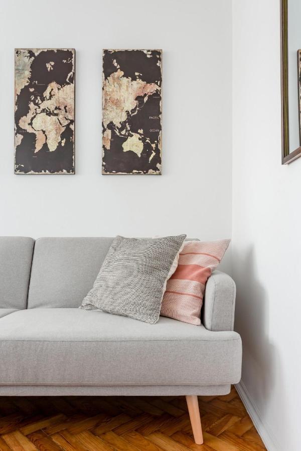 Stroll To Coffee Shops Near A Renovated Hillside Apartment In Graca Lissabon Buitenkant foto